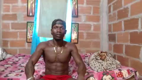 elmiltonnjakee online show from July 29, 4:40 pm