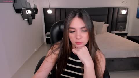 ELOISA OLIVERO online show from February 24, 11:21 am