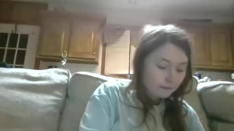 Elsie Rain online show from December 3, 2:01 am