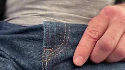 Elvis online show from December 14, 8:59 pm