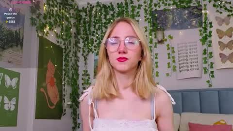 Emma online show from February 4, 12:09 pm