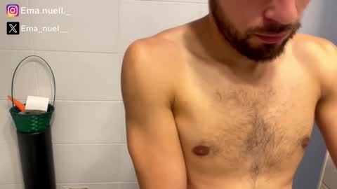 emanuell___ online show from April 23, 4:42 am