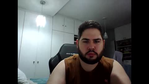 embarrassed_str8_3incher online show from April 26, 1:36 am