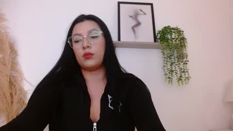 emi_carter online show from October 1, 11:14 pm