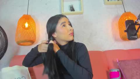 Emily online show from November 10, 12:08 pm