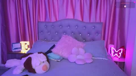 Emily online show from November 4, 9:16 pm