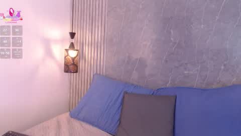 Emily online show from February 14, 7:05 pm