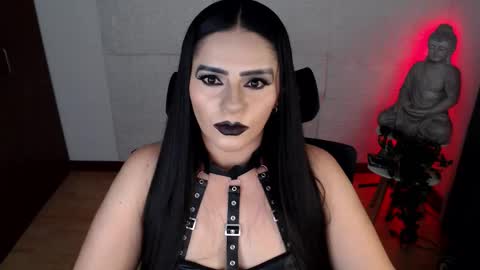 POWERFULL GODDESS EMILI online show from March 14, 12:03 am
