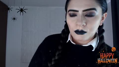 POWERFULL GODDESS EMILI online show from October 31, 8:20 pm