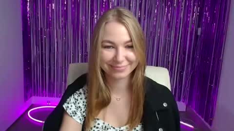 Emilia online show from September 23, 5:34 am