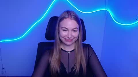 Emilia online show from September 12, 5:20 am