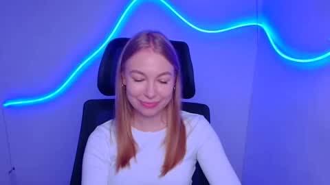 Emilia online show from September 18, 5:22 am