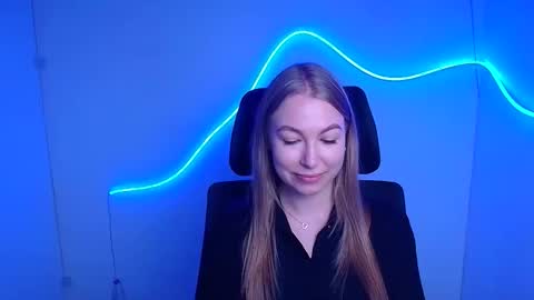 Emilia online show from September 10, 5:19 am