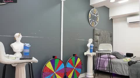 Emilio online show from March 28, 10:49 am