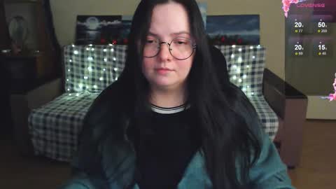 Emily online show from December 19, 8:04 pm