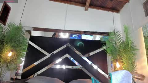 Emily  online show from March 3, 11:11 am