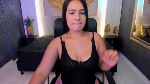 Emily  online show from April 6, 11:22 am