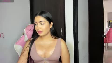 independet model online show from February 1, 7:23 pm