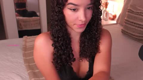 Juliana online show from October 11, 10:57 pm