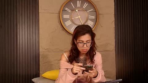 Emily online show from April 12, 9:30 pm