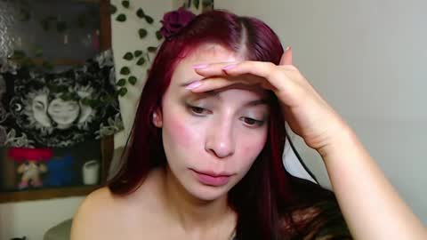 Snapshot of emily_mckey chatting on February 21, 11:21 pm Emily online show from February 21, 11:21 pm