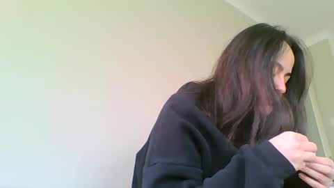 Snapshot of emily_morning_dew chatting on January 30, 1:20 pm emily_morning_dew online show from January 30, 1:20 pm