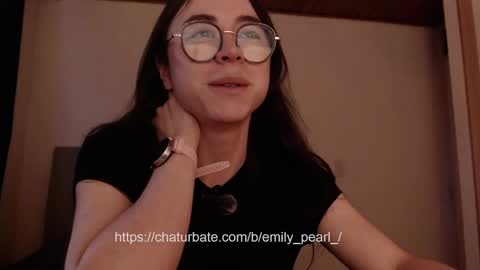 emily_pearl_ online show from January 29, 10:43 pm