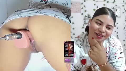 Emily Thompson33 online show from March 24, 3:01 am