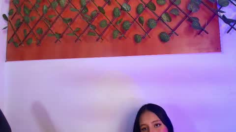 Emily Trujillo online show from November 7, 9:06 pm