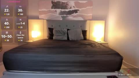 Emily online show from December 15, 11:45 am