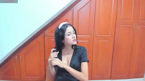 Snapshot of emily_zc1 chatting on October 20, 8:14 pm EMILY  online show from October 20, 8:14 pm