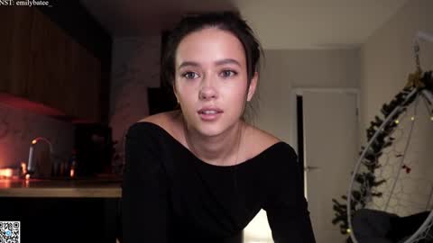 emilybatee online show from February 2, 6:48 pm
