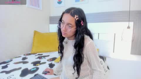 Emily Bluush online show from February 28, 8:57 pm