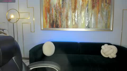 Emily Carter online show from June 5, 10:42 am