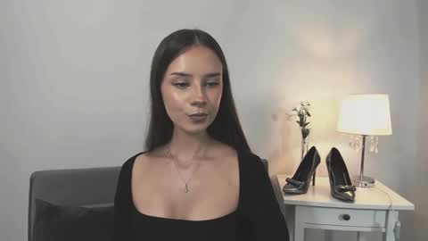 EmilyCharming online show from February 26, 12:30 am