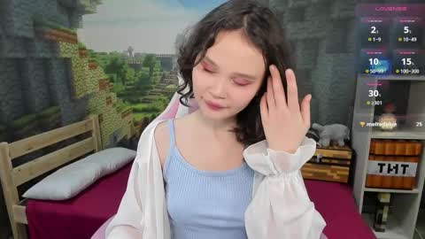 Snapshot of emilychaves chatting on September 17, 8:56 pm Emilyhaves online show from September 17, 8:56 pm