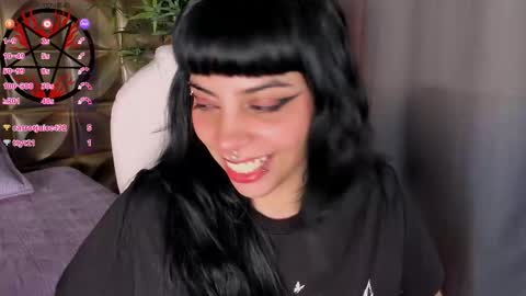 Snapshot of emilydarkwood chatting on October 17, 2:54 pm  Emily  online show from October 17, 2:54 pm