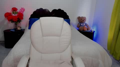  Emily Dolshe  online show from February 18, 2:39 pm