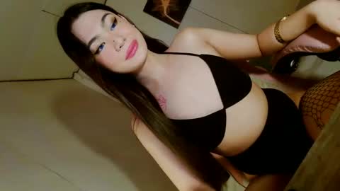 ariane online show from March 26, 7:57 am