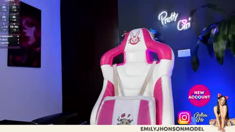 Snapshot of emilyjhonson_1 chatting on March 1, 5:38 pm Emily Jhonson online show from March 1, 5:38 pm