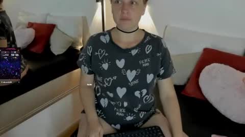 Summer 3 online show from April 24, 4:14 am