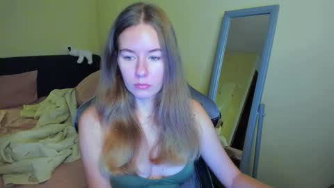 Emily online show from November 1, 8:35 am