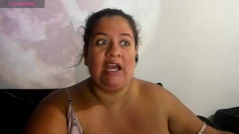 Jhoanna  online show from June 11, 2:11 am