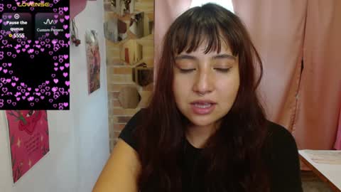 emma online show from February 3, 9:29 pm