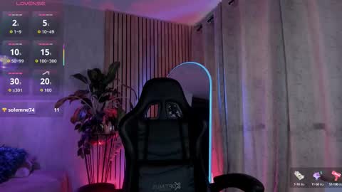   online show from November 5, 10:23 pm