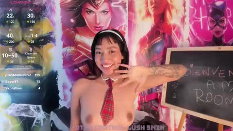 EMMA FOX online show from March 4, 8:27 pm