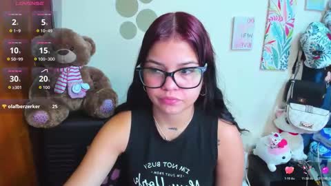 emma_boo_ online show from December 20, 2:35 pm