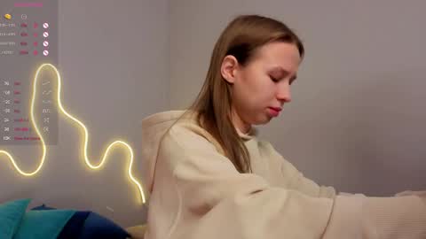 Emma online show from May 23, 1:23 am