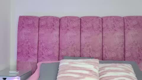 Emma online show from January 16, 3:15 am