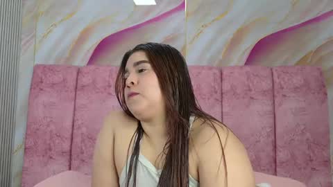 Emma online show from May 21, 3:24 am